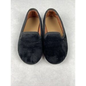 Petite Plume Kid's Hamptons Loafer in Black Velvet, Kids EU23